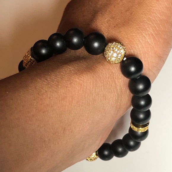 ( SOLD ) Royalty Stretch Bracelet - Picture 9 of 9